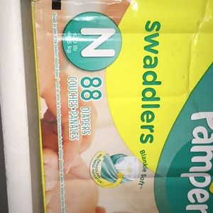 SUPER CHEAP DIAPERS I KNOW Its HARD FOR MOMS